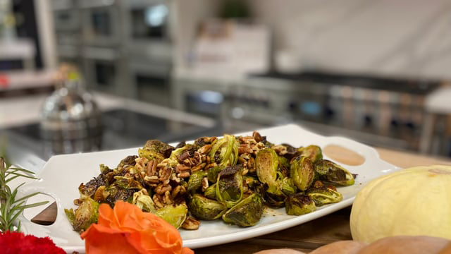 Maple Pecan Roasted Brussels Sprouts