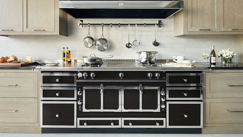 Should You Buy the La Cornue Chateau Supreme Range?