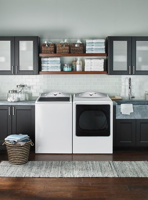 Laundry accent