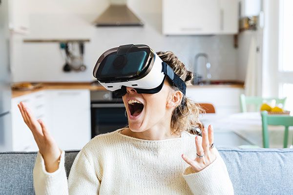 VR