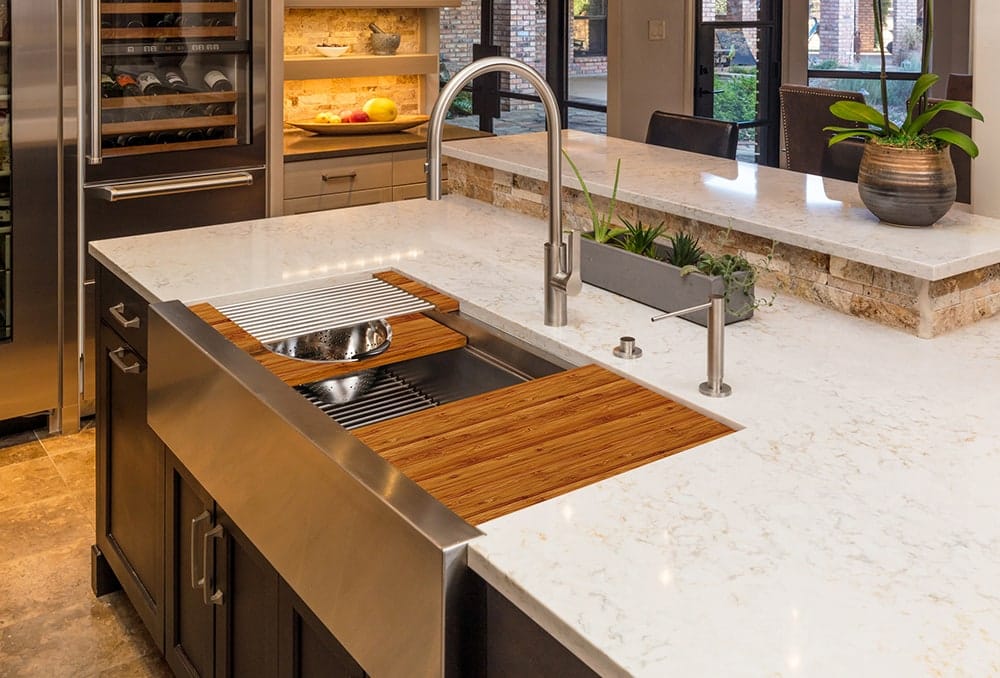Apron front matte tap