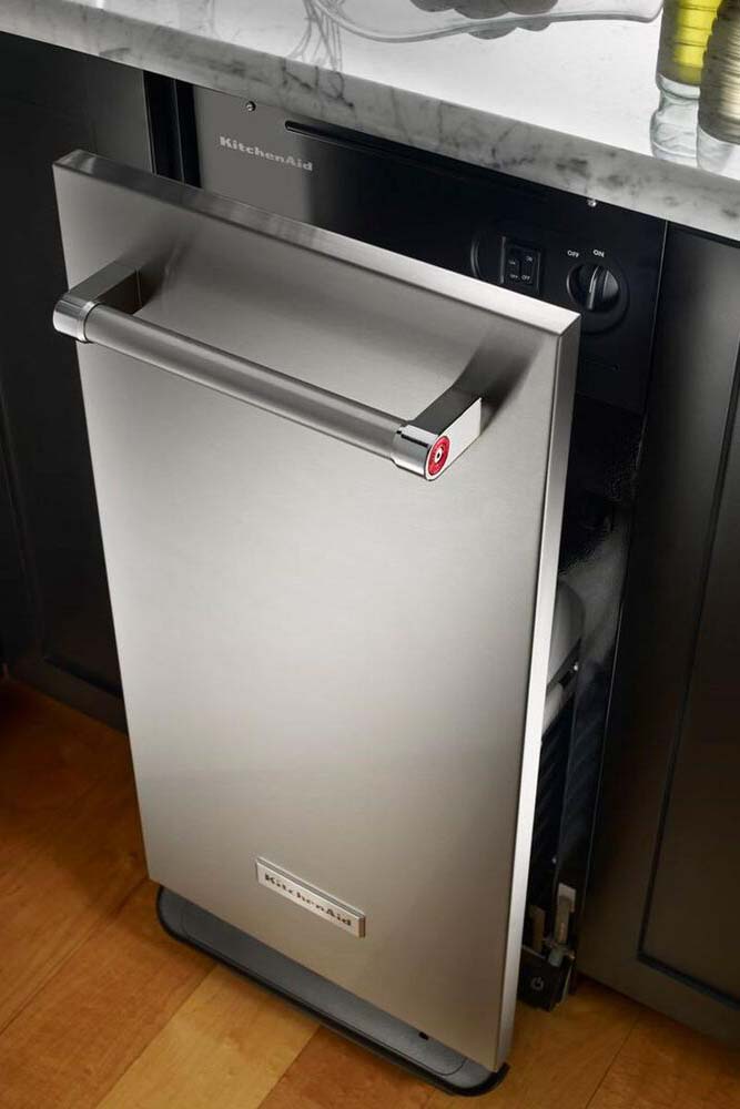trash compactor