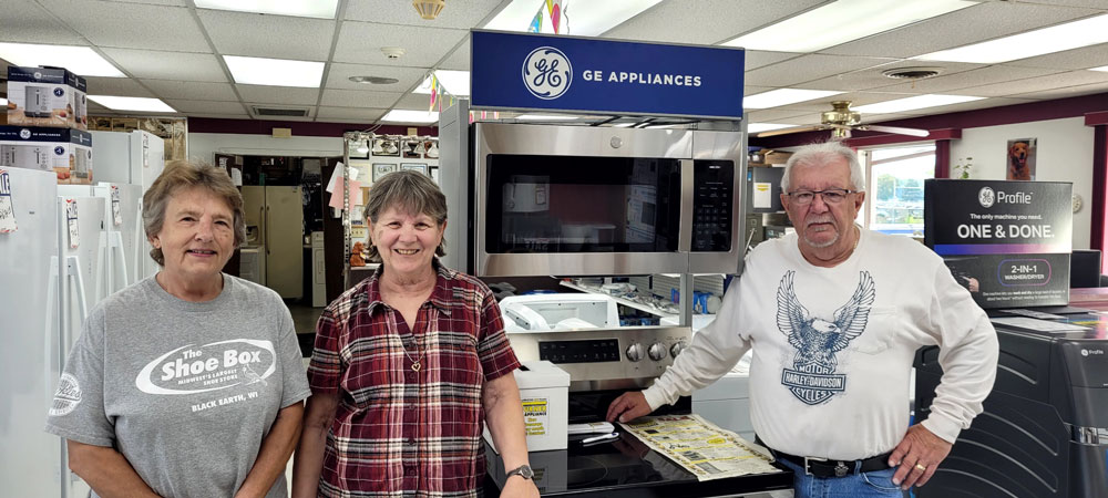 linda dykstra with her new GE Stove and Microwave