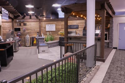 Outdoor Showroom