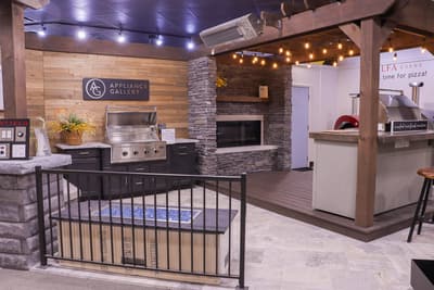 Outdoor Showroom