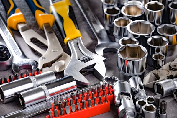 Shop Hardware