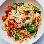 Spaghetti with Tomato & Walnut Pesto