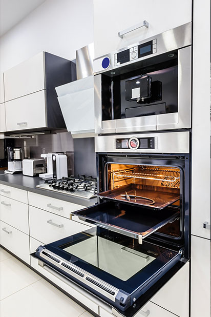 kitchen showcasing oven