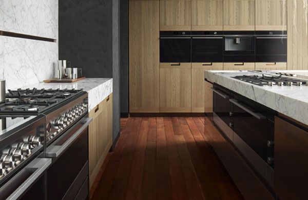 Luxury kitchen with Fisher & Paykel ranges, cooktop and ovens.