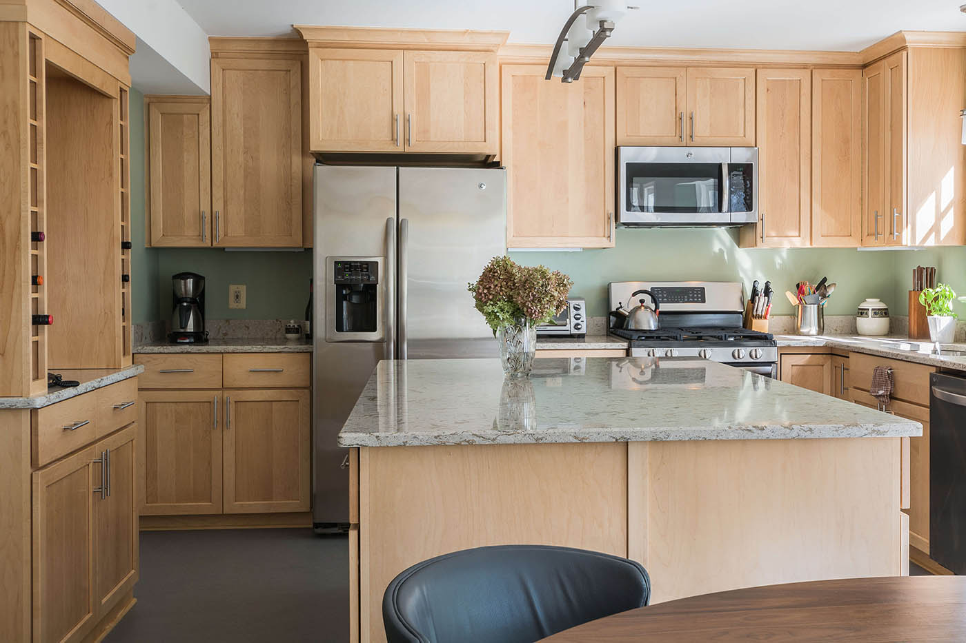 Holiday Kitchens
