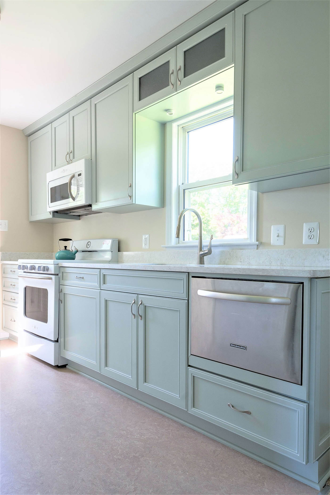 Holiday Kitchens