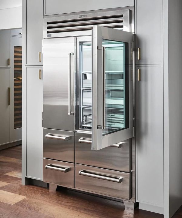 Sub-Zero PRO Series Refrigerators