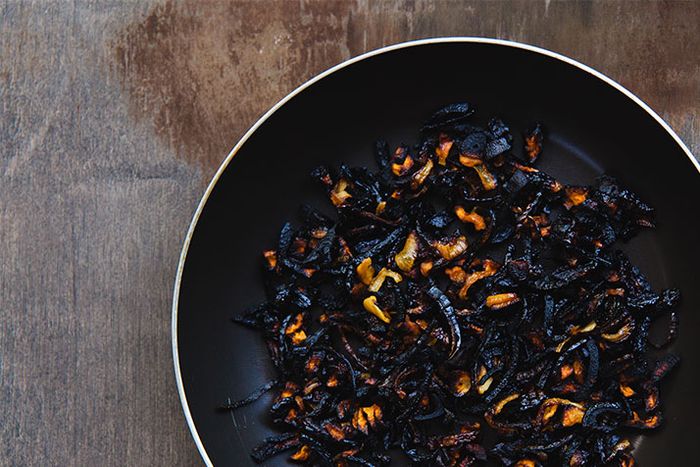 Clean Tough Burnt Food Off Your Pans